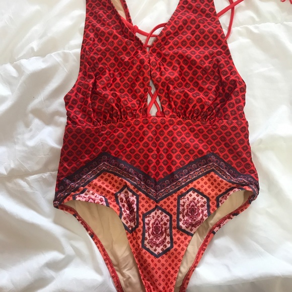 Mink Pink Rosewater one-piece - Picture 3 of 5